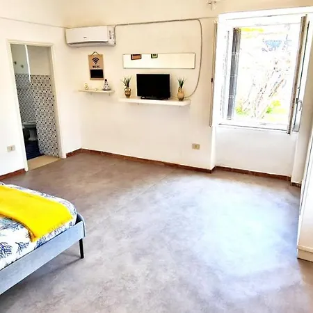 Luna Caprese Nocleg ze śniadaniem 3*